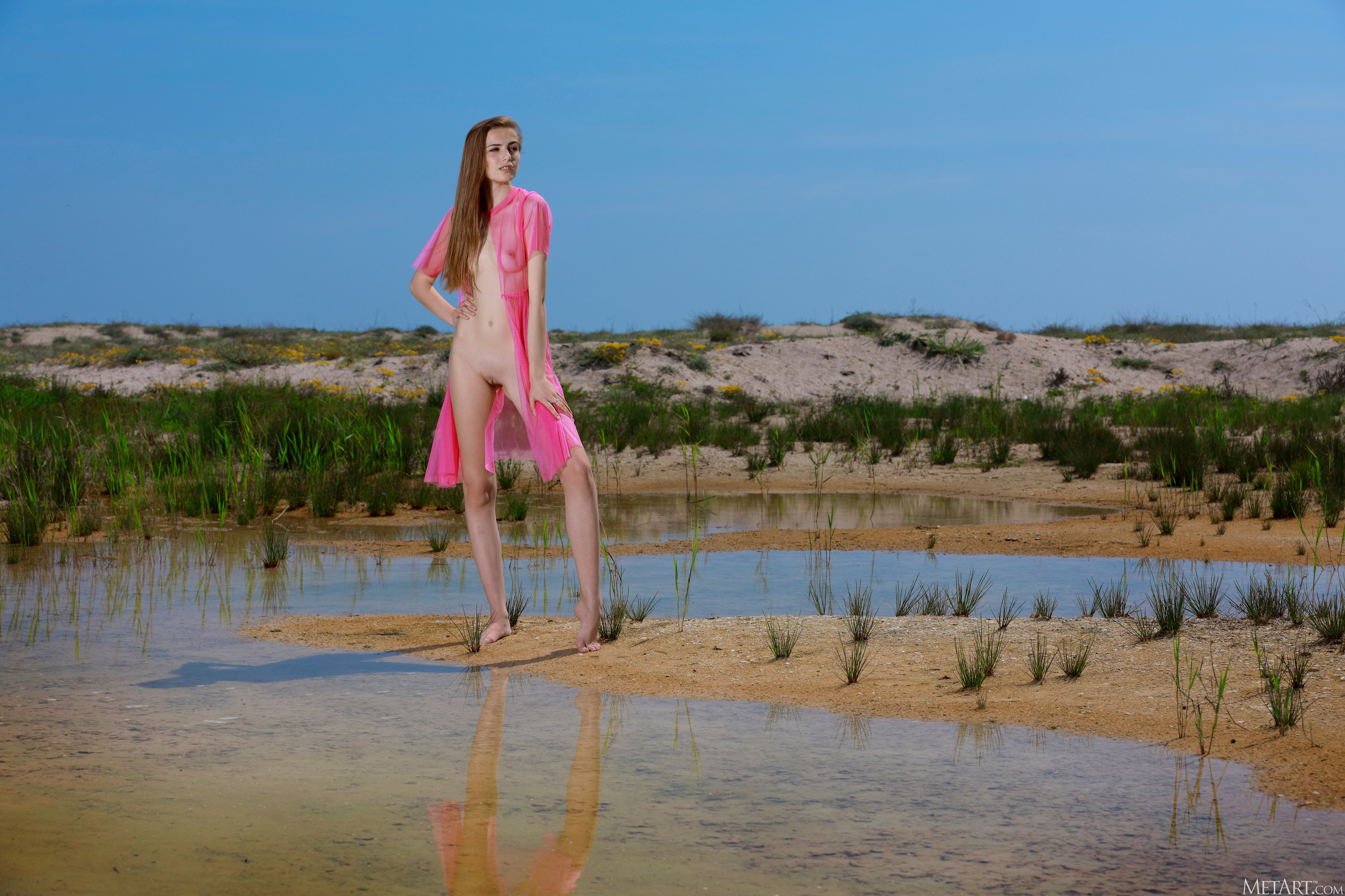 amateur photo MetArt_Untamed-View_Elle-Tan_high_0001