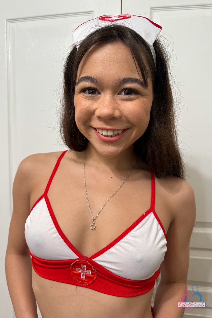 amateur photo bri075ATK_407739003