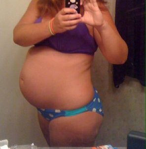 photo amateur Pregnant swinger on Craigslist