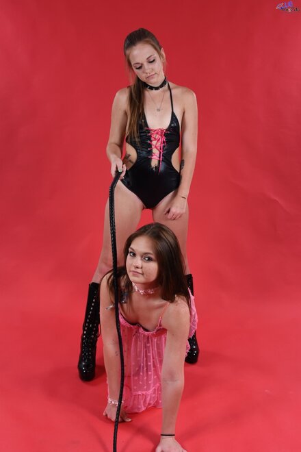 ClubNewCity-Twins-Kacey-Lacey-Leather-and-Lace-0027-1145254066