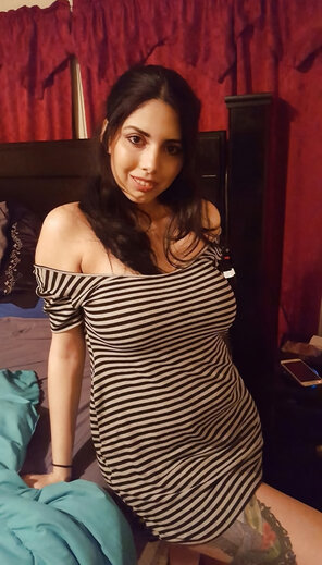 amateur pic Cute busty latina slut