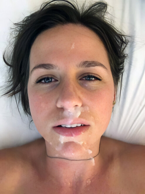 10423528-556-1000-mega