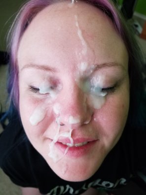 huge facial for goth chick