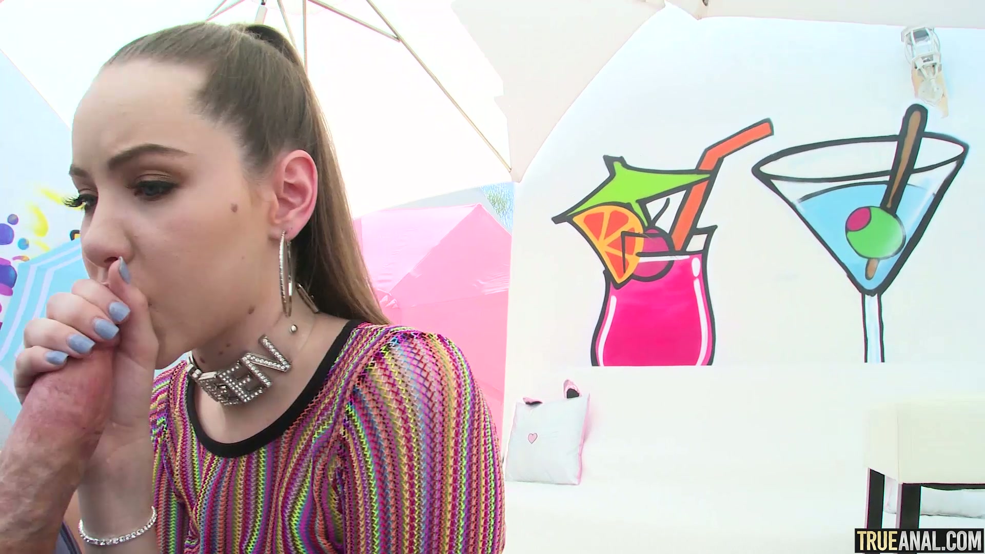 amateur photo TrueAnal Naomi Blue - Naomi's First Anal_HQ_1080p_000188