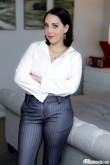 Nickey Huntsman 32yo -1 (1)