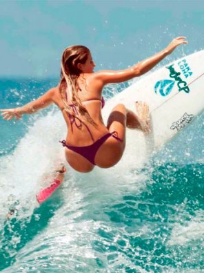 foto amadora Surfing
