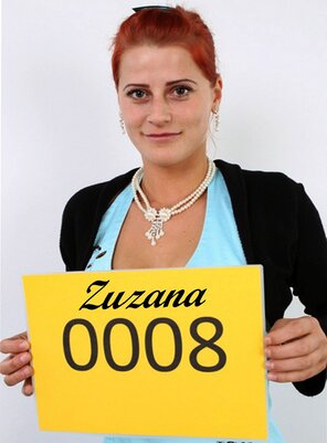 0008 Zuzana (1)