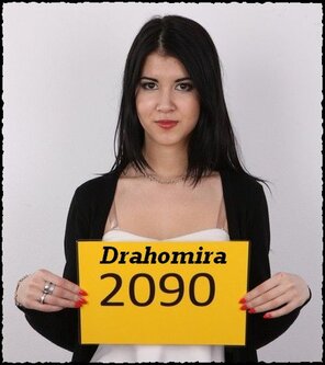 アマチュア写真 2090 Drahomira (1)
