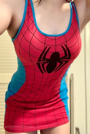 Shoot your web all over me ðŸ˜‰ [f]