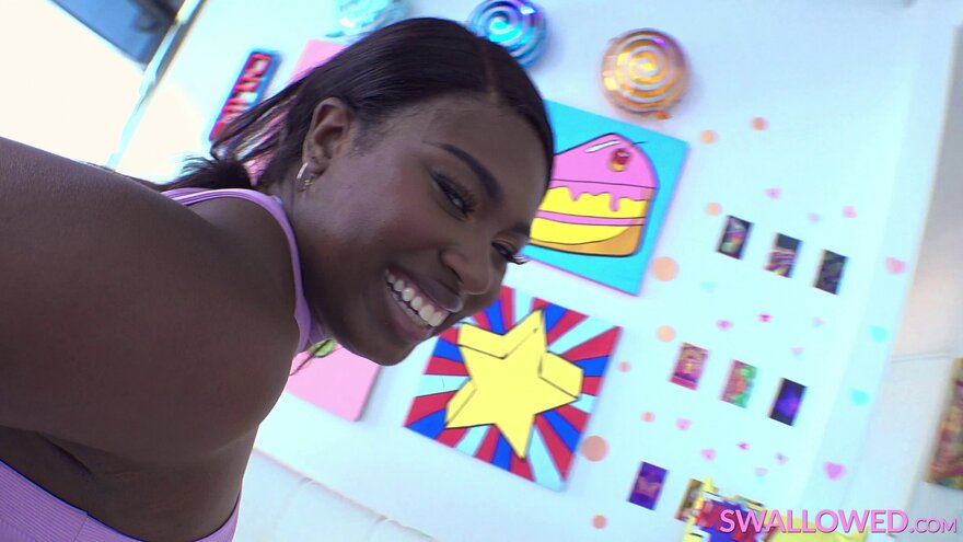 swa0476_tessathomas_00082