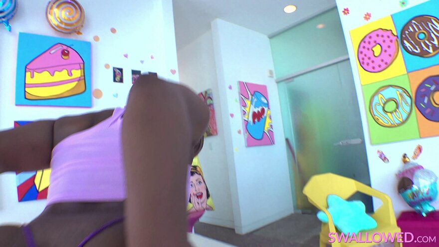 swa0476_tessathomas_00089