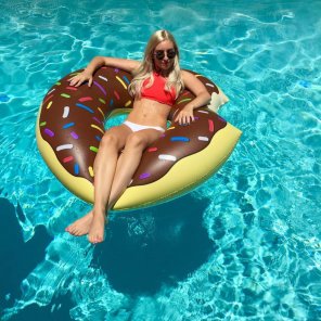 amateur photo Floating donut