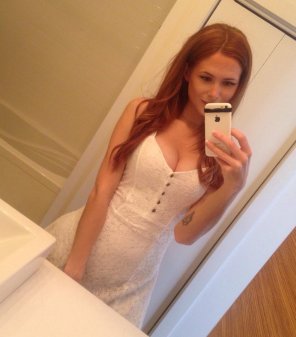 foto amadora White Selfie Shoulder Mirror Skin 
