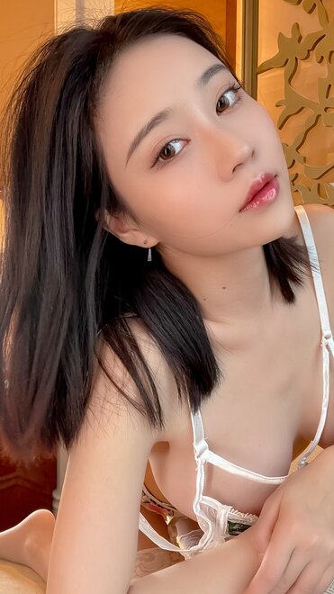 年年Nnian - 吊带 (22)