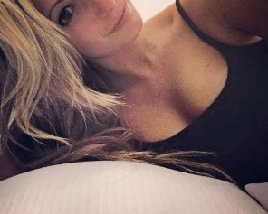 foto amatoriale Hair Blond Shoulder Selfie Beauty 