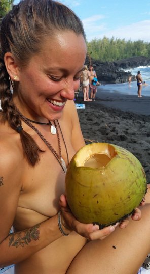 amateur photo I'm just coco for coconuts ðŸ˜„ðŸŒ°ðŸ