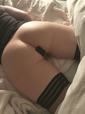 amateur pic Even PAWGS need some prep work beforehand... [F]