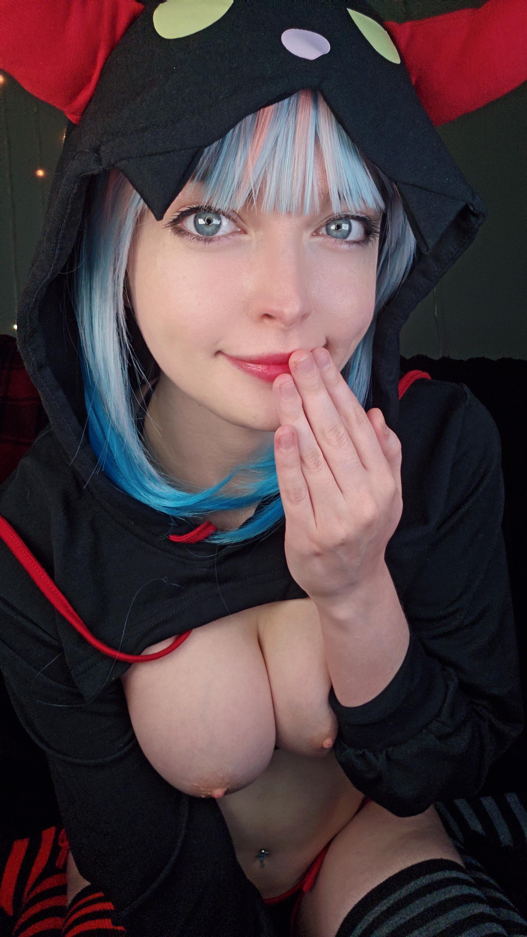 amateur photo RDT_20251029_1524574199573167206536937