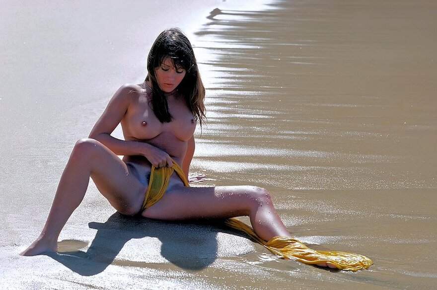 Patti McGuire27 nude