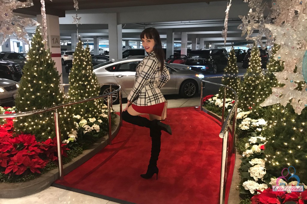 amateur photo ali127ATK_375418259