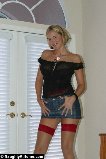 amateur photo doorpics-009