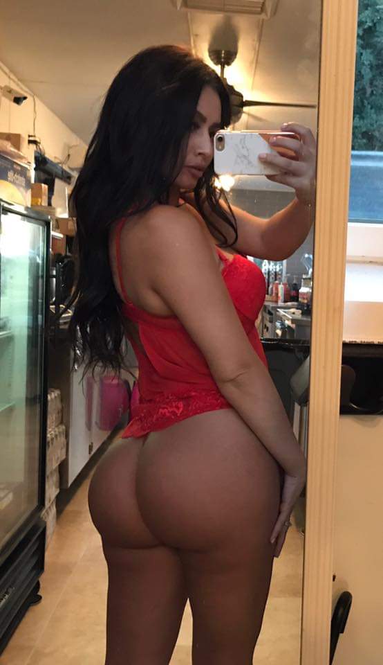 Latina booty... Porn Pic - EPORNER