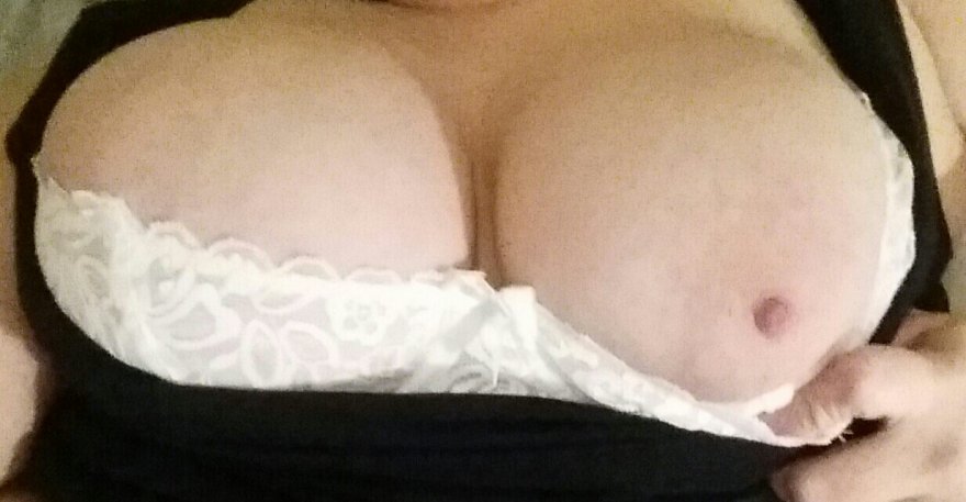 IMAGE[Image] I truly love my big pale tits