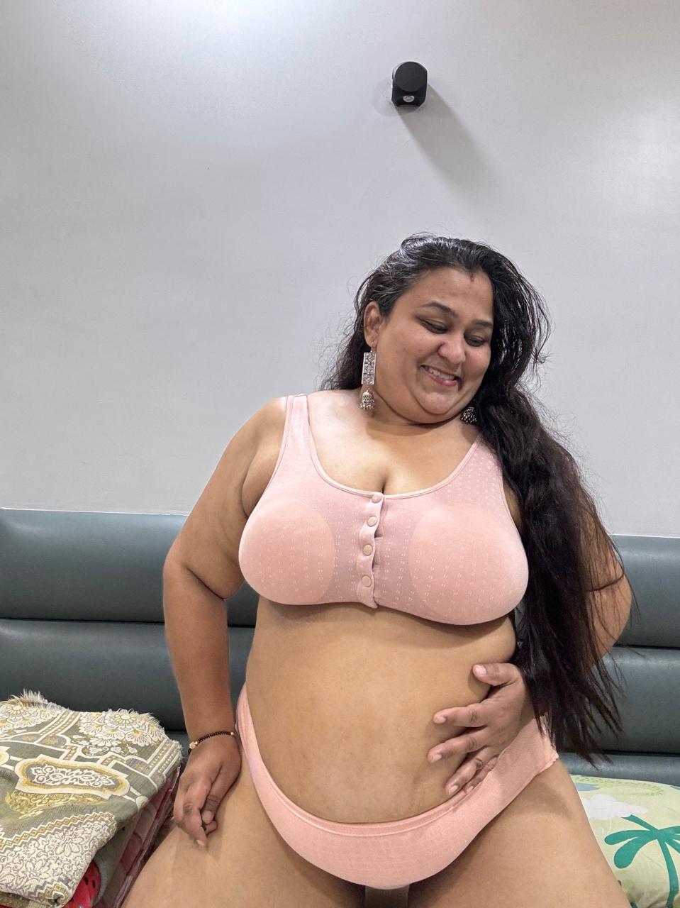 amateur photo WhatsApp Image 2024-09-02 at 12.36.17(6)