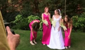 zdjęcie amatorskie Lovely bride and her bridesmaids gone wild 
