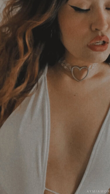 Perra romántica (982)