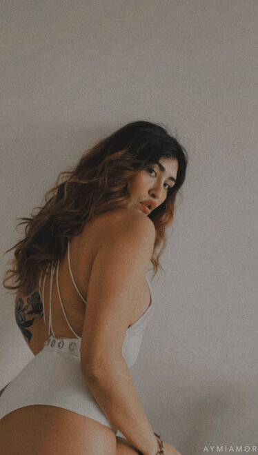 Perra romántica (983)