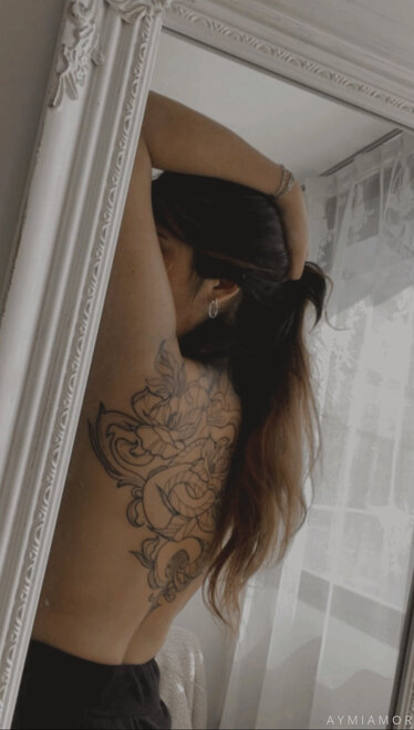 Perra romántica (999)