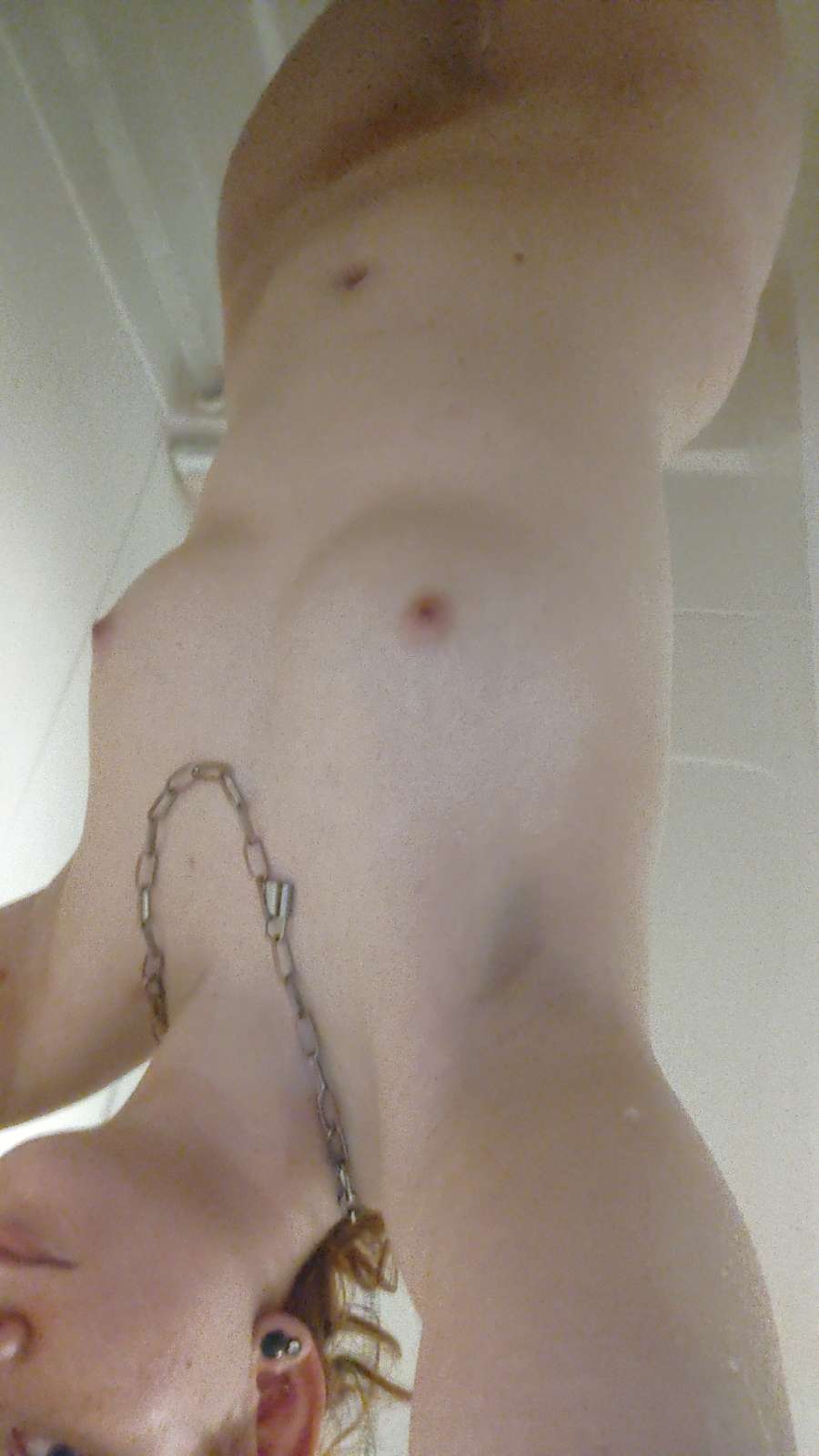 amateur photo 1000003008