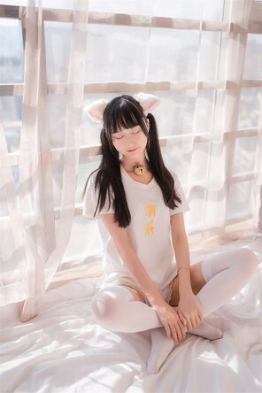 zdjęcie amatorskie KimemeOwO (木绵绵OwO) - 猫系少女 (23)