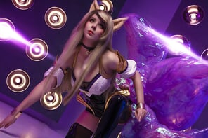 zdjęcie amatorskie Helly-von-Valentine-Disharmonica-KDA-Ahri-4