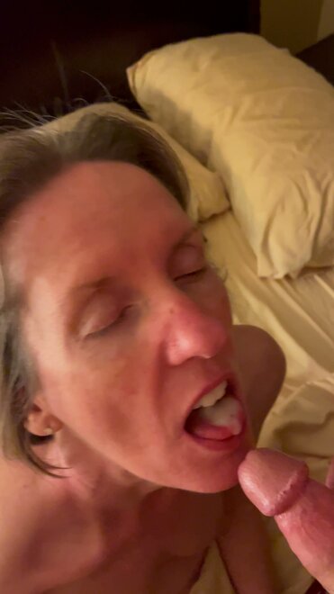 she loves the cock (28)