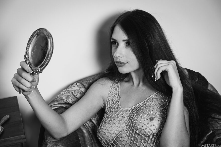 MetArt_Captivating-Beauty_Niemira_high_0127