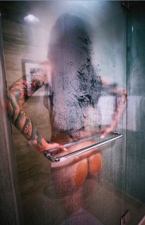 foto amateur steamy shower shenanigans [F]