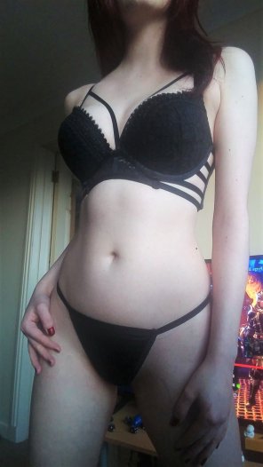 amateur photo I know we're all about nudity, but I love this bra I got today! What do you think? ;) [F]