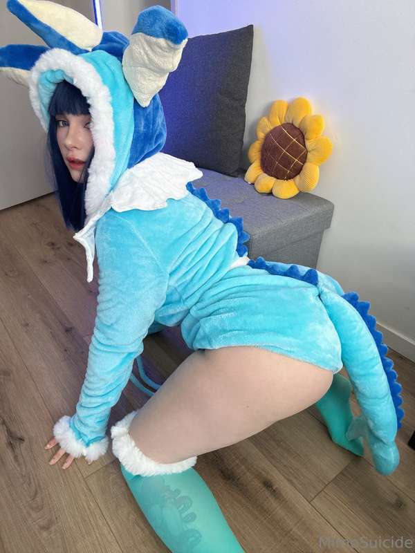 amateur photo 1000159407