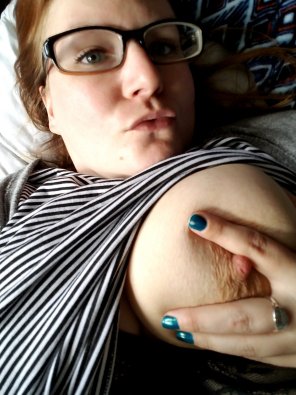 zdjęcie amatorskie IMAGE[image]Another one of my girlfriend's wonderful tits