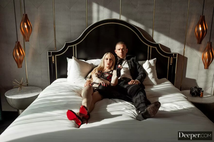 014_005b9eb55940322034af9d9b63c1a835