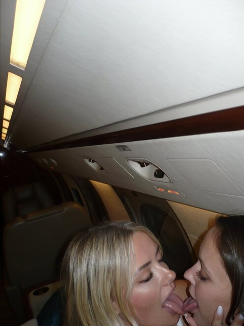 -5127373237351723113_121