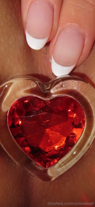 -4902611366754495559_121