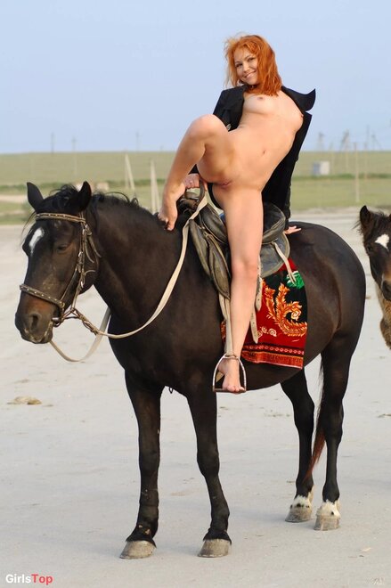 Euphrosyne (11) nude