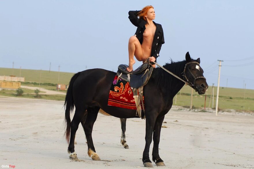 Euphrosyne (18) nude