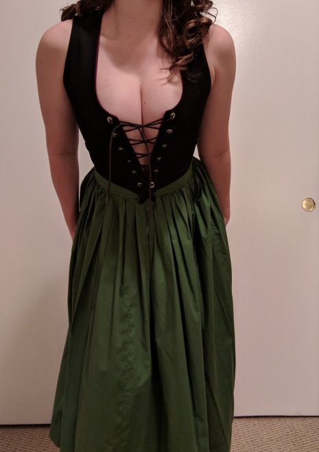 Oh dear someone untied my corset [f]
