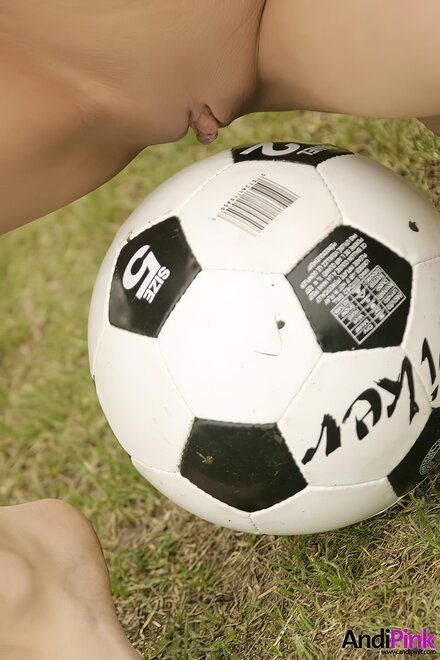 enlarge-CorkladLeon - Andi Pink - 0166 - 7-166-enlarge