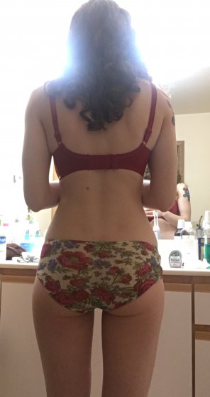 amateur pic Original ContentGetting ready for work