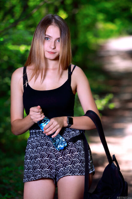 MetArt_Nude-Walk_Dakota-Pink_high_0012